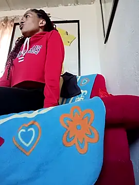 Онлайн чат XXX Bigassmommy_x