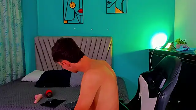 Chat +18 de Maikol_Ortiz ao vivo