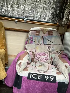 دردشة ladyboatlady الجنسية المباشرة