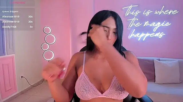 Chat +18 de NatalieLewis ao vivo