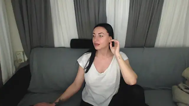 CloveLove Chat XXX live