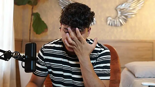 Chat +18 de Ethan_occonor ao vivo