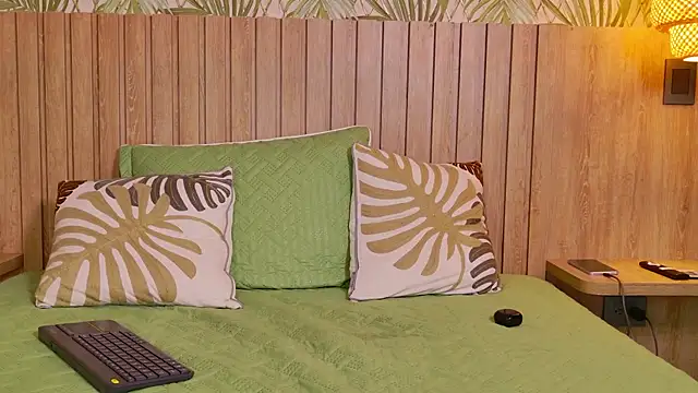 Czat XXX na żywo – We_DM