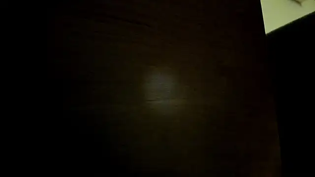 Pertunjukan Kamera Web SexxyMeriem