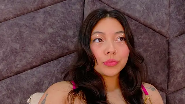 AnnieRouse__ – Live XXX-chat