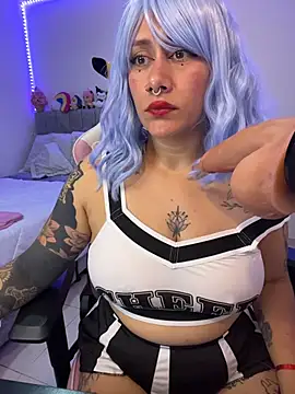 Chat XXX en directo de Luna_Paris_