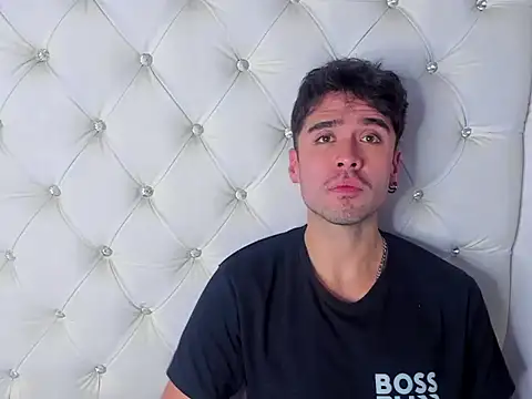 BrunoTurnerr Webcam Show