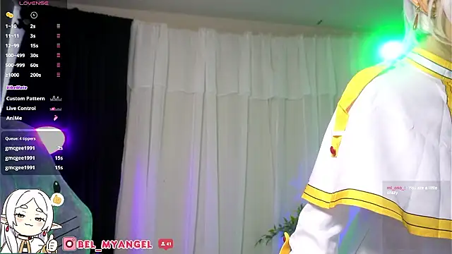 Chat XXX en directo de Bella-Franco