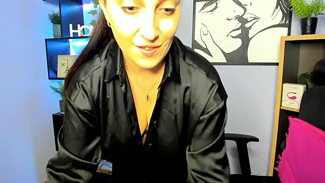 XXX chat uživo modela FUN_AMI