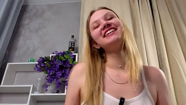 Chat XXX ao vivo de ElissaGlod