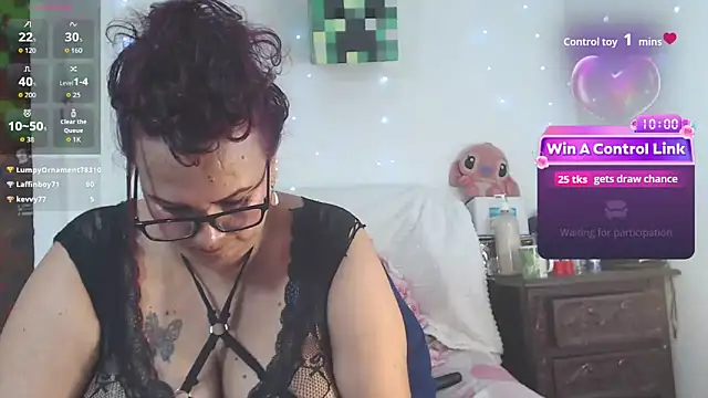 XXX chat uživo modela BiirdyDavis