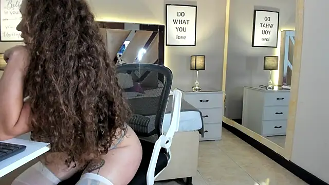 Chat XXX Live cellestehot