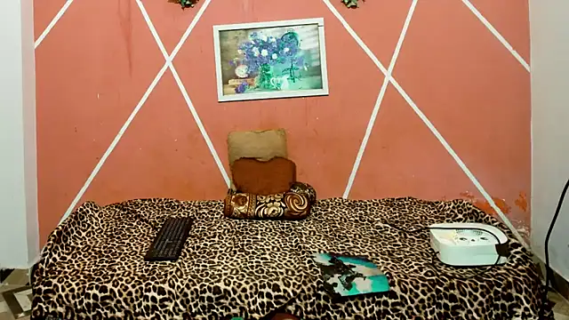 Mia_jonny6 Adlı Modelin Canlı XXX Sohbeti