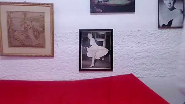 Živý XXX chat JulianaLopera1