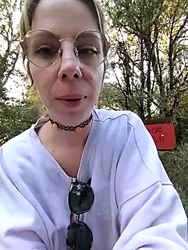 Živý XXX chat Lorna_h