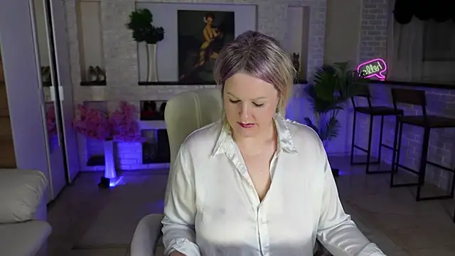 MariemLui 即時 XXX 聊天