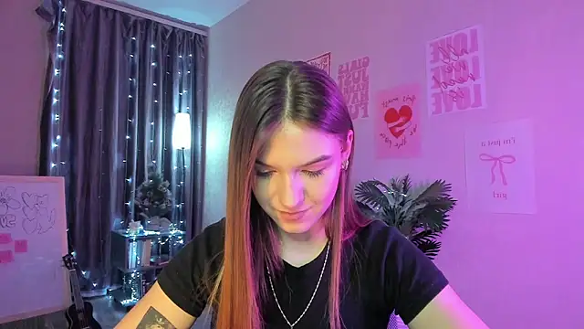 Chat XXX en directo de luna_lust_212