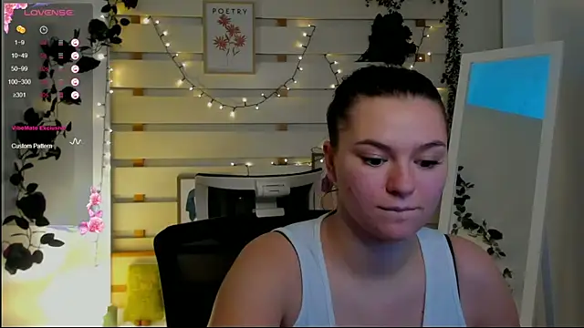 Josephine_Kiss élő XXX-chatje