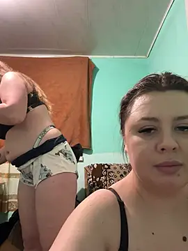 Sara_Slow élő XXX-chatje