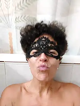 LightedWoman Live XXX-chat