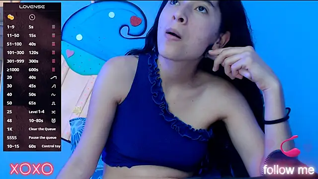 skinnykalitzo18 Chat XXX in diretta