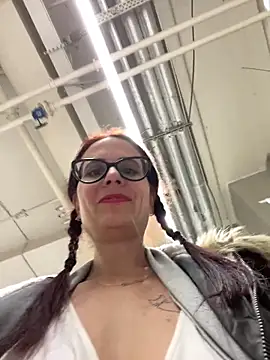 NataKitten élő XXX-chatje