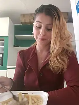 Nahiajhonson_ 网络视讯表演