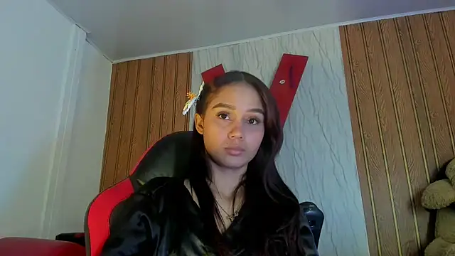 XXX chat uživo modela MarianaManzur