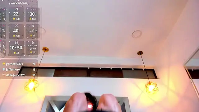 Hanna_Cornee_ লাইভ XXX চ্যাট