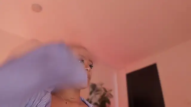 Chat +18 de YariRose ao vivo