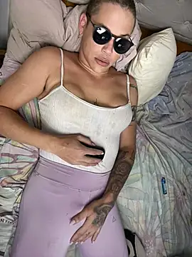 alicetgirlbr: онлайн-секс-чат