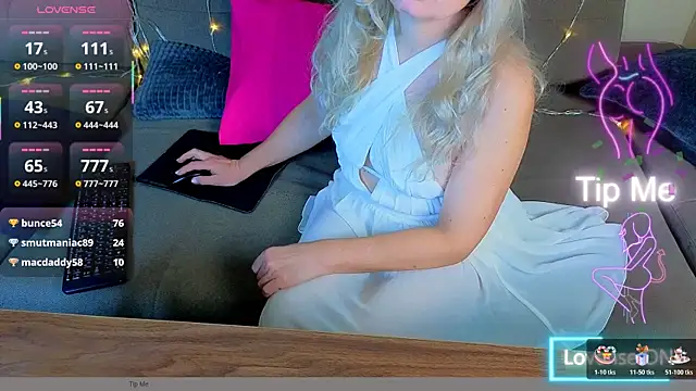 Chat XXX ao vivo de NicoletteRose_