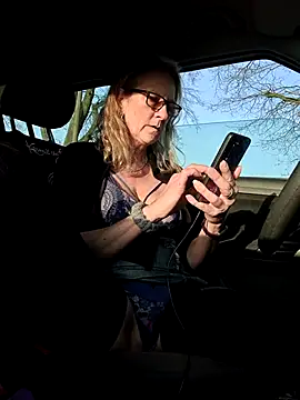 Webkamerová show HotWifeLyn68