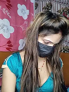 CUTI-NAINA Show in webcam