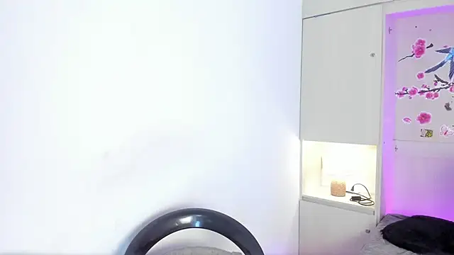 Stefannyevans_ Pertunjukan Webcam