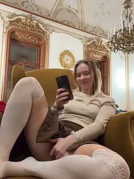 دردشة Weettyy الجنسية المباشرة