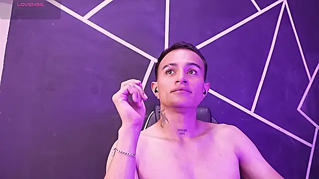 LiamDeep 라이브 XXX 채팅