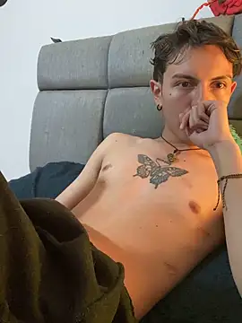 Chat XXX ao vivo de NaytonFreeman