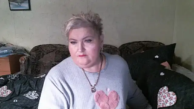 Lana555: онлайн-секс-чат