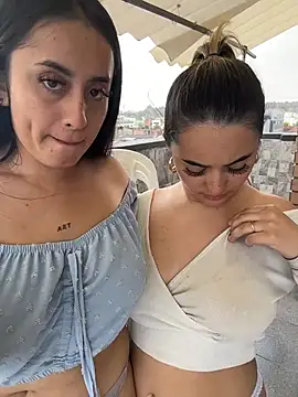 Antonella_JulietaのライブXXXチャット