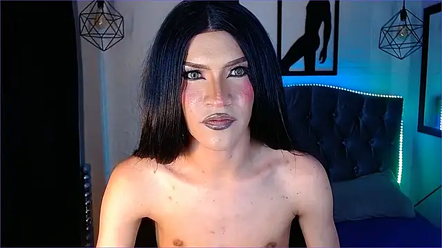 Webkamerová show agatha_rodriguez