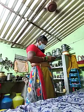 Tamilselviroja- – Live XXX-chat