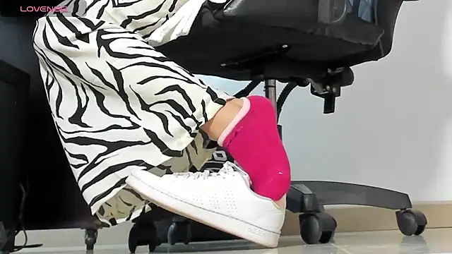 alma_fenix লাইভ XXX চ্যাট