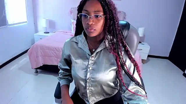 Czat XXX na żywo – ebony_fantasy2