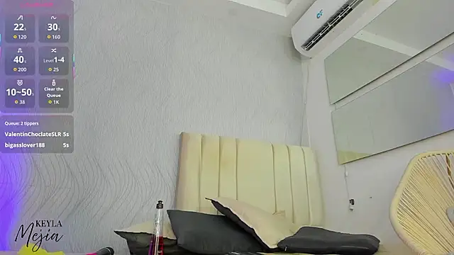 Chatroom XXX en direct de keyla_mejia