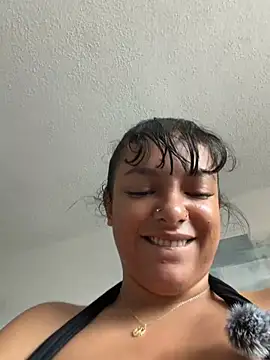 แชท XXX สดของ allybluee777