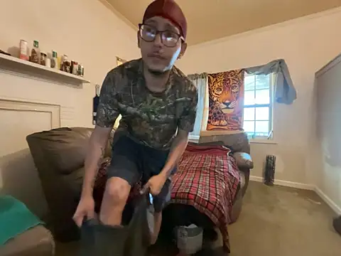 ThrowedWorldWide Pertunjukan Webcam