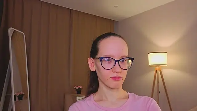 Chatroom XXX en direct de BettyBrowni