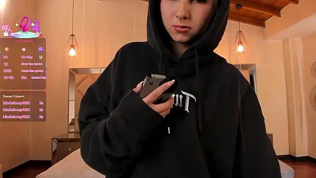 MaddyOwens – Naživo XXX chat