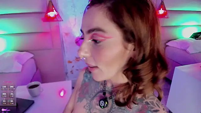 XXX chat uživo modela Evangelyne_1